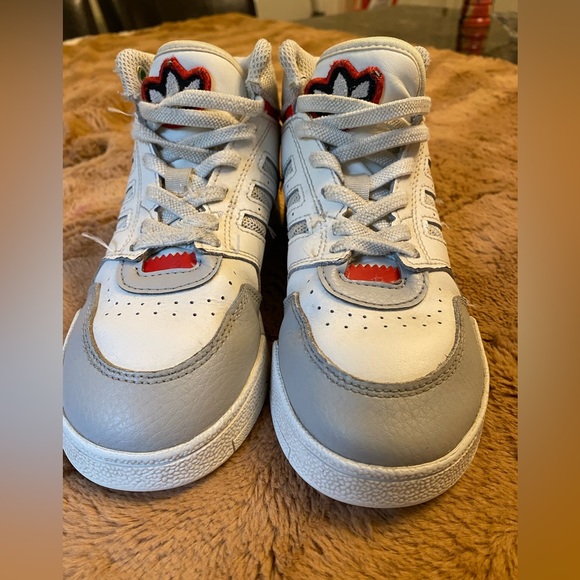 Adidas Kids Sneakers. - Picture 11 of 13